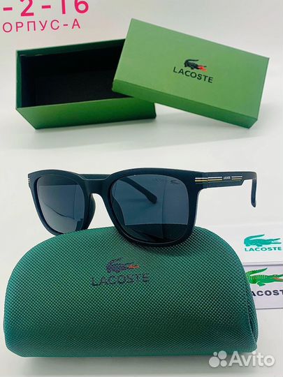 Очки солнцезащитные Lacoste