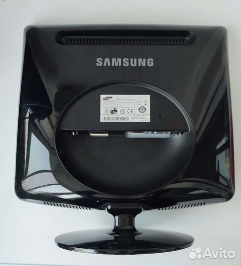 Монитор SyncMaster 932B