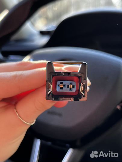 Разъем для насоса омывателя Ford