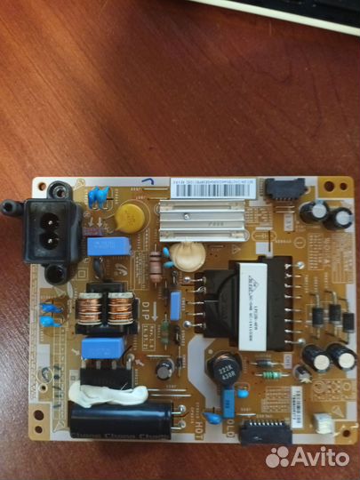 Блок питания BN44-00696A