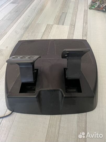 Руль logitech momo racing