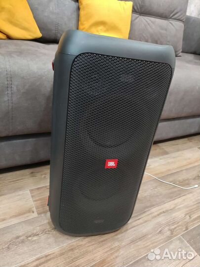 Jbl partybox 100