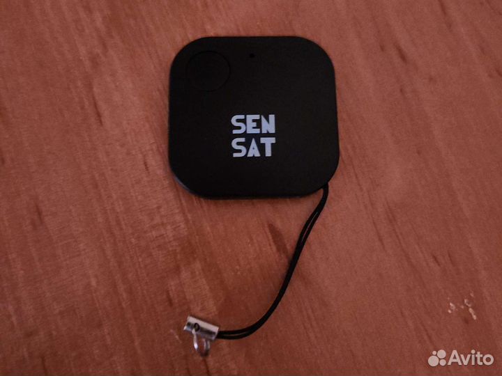 Трекер для поиска вещей iTrack Easy