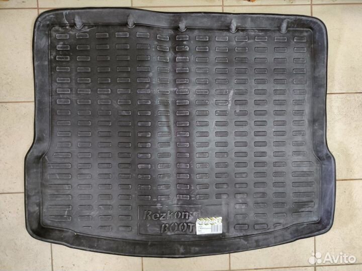 Коврик багажника LADA Xray аналог 5539055100