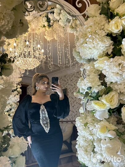 Вечернее платье