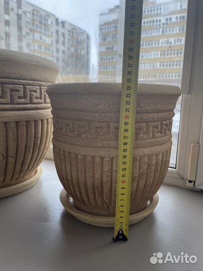 Горшок цветочный Ионик