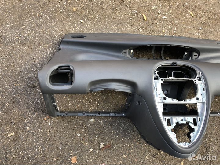 Торпедо Citroen Xsara Picasso