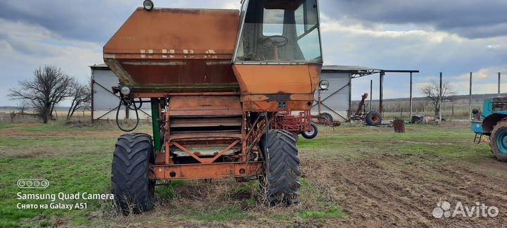 Комбайн Нива-Сельхозтехника СКА-5, 1992