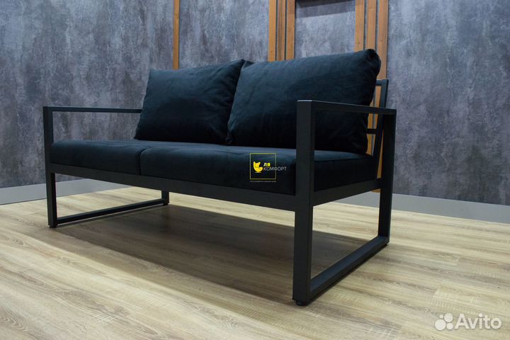 Диван для офиса лофт