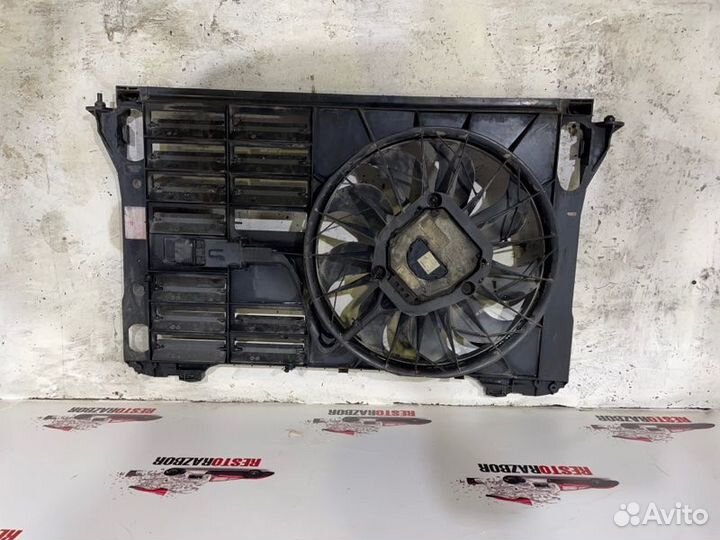 Диффузор радиатора передний Audi A8 седан BFM 2006