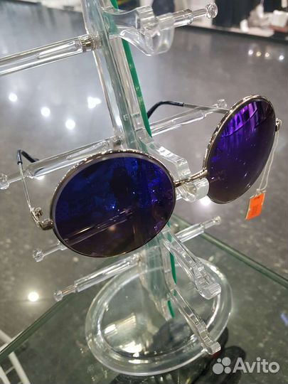 Солнцезащитные очки