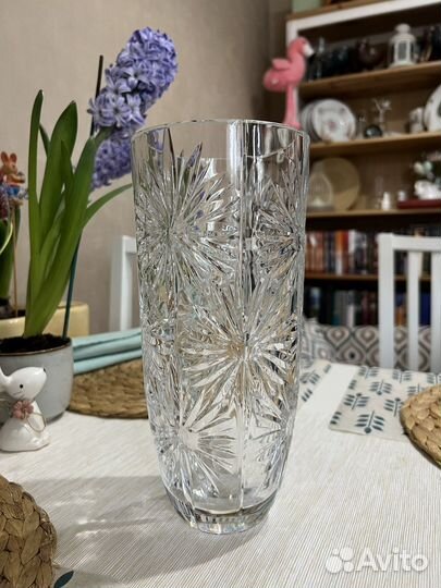 Хрустальная ваза