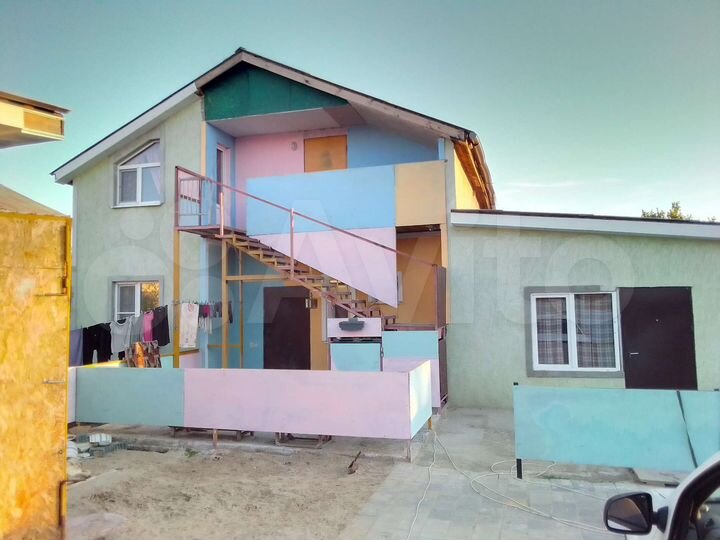 Дом 161,8 м² на участке 5,1 сот.