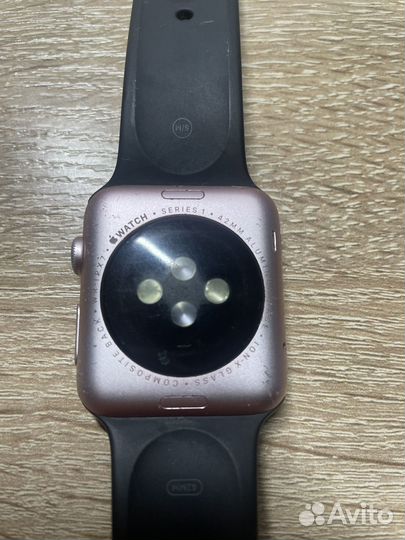 Apple watch 1