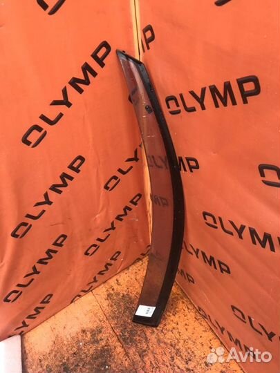 Ветровик передний левый Toyota Rav4 ACA31 2AZ-FE