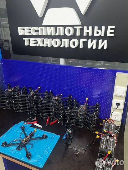 Дрон, коптер специального назначения