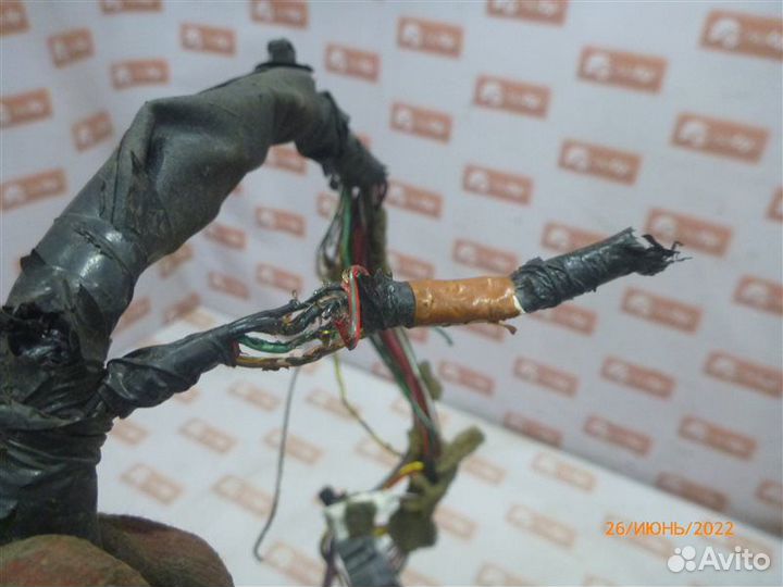 Проводка двери передняя левая Suzuki Grand Vitara