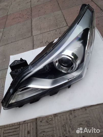 Hyundai Solaris фара оригинал