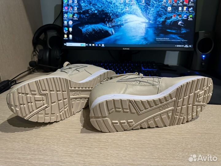 Кроссовки Asics gel saga 46 eu