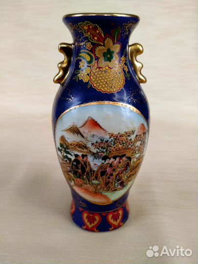 Ваза для цветов Китай