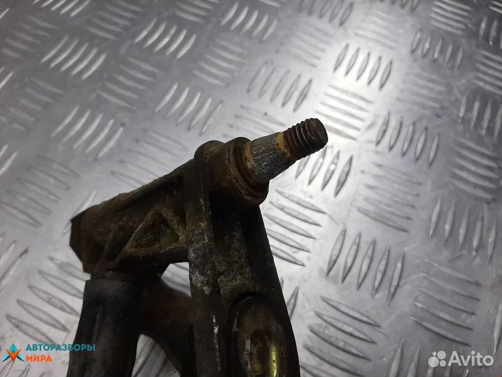 Механизм стеклоочистителя (трапеция дворников)