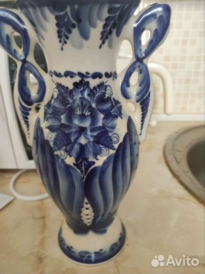 Ваза для цветов гжель