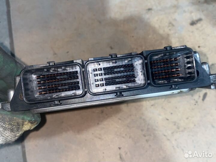 Эбу Renault Megane 2 M9R700 2.0dci