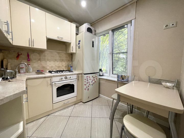 2-к. квартира, 42 м², 1/5 эт.