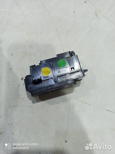 Блок управления светом (Audi Q8)