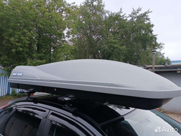 Автобокс на крышу автомобиля