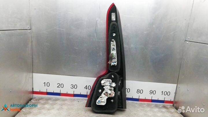 Фонарь задний правый Volvo V50 рест. 2009