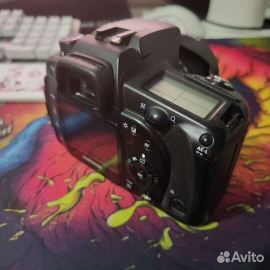 Зеркальный фотоаппарат Samsung GX-10