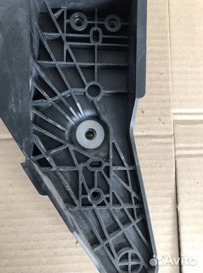 Педаль тормоза Порше Кайен 958(1403)