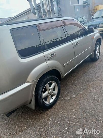 Nissan X-Trail 2.0 AT, 2001, 250 000 км