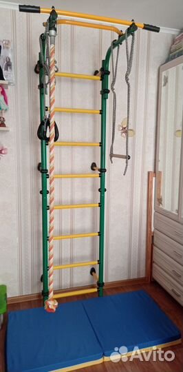 Детская шведская стенка