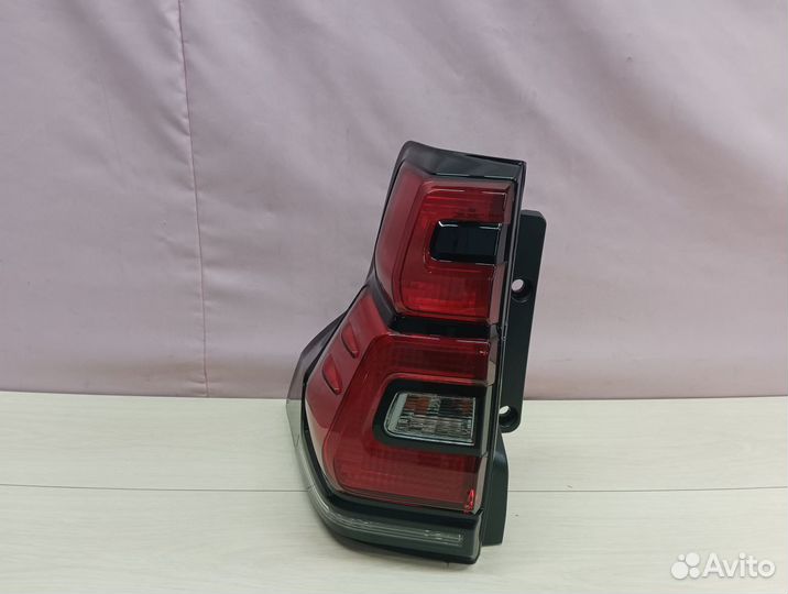 Фонарь левый Toyota Prado 150 2009