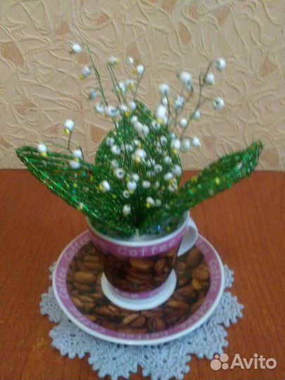 Цветы из бисера