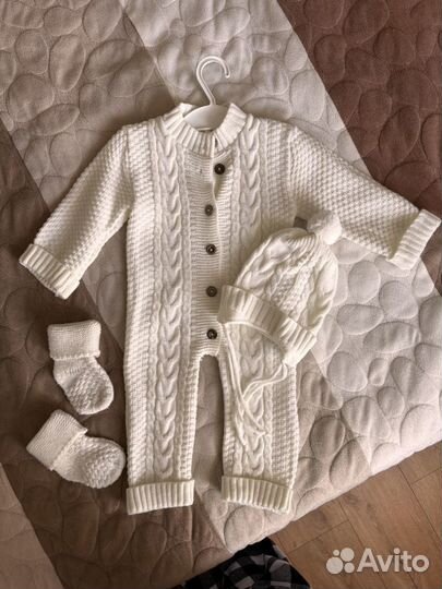 Комбинезон для новорожденного на выписку