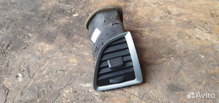 Дефлектор воздушный Opel Astra J 2010-2017