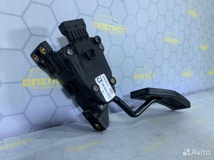 Педаль газа Opel Vectra B Z18XEL 2001