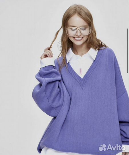 Свитер monochrome pantone