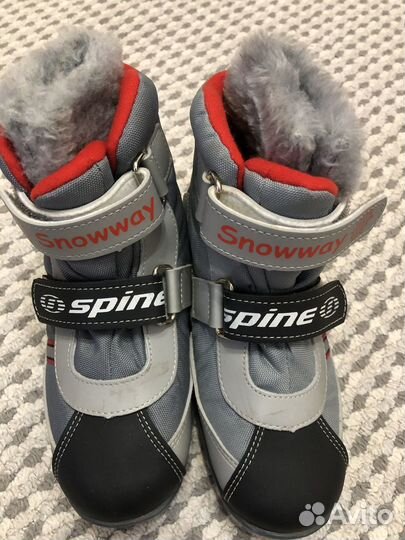 Ботинки лыжные 33 размер