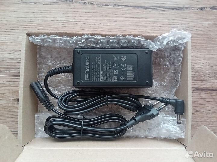 Блок питания для Roland E-09, E-15, E-36 (PSB-1U)