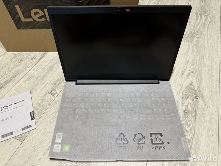 Новый Lenovo V15/ Core i5/ GeForce MX330