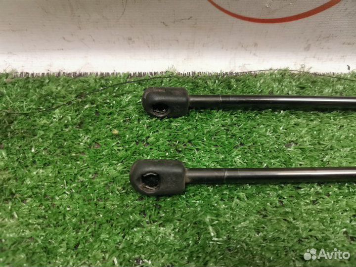 Амортизатор багажника Hyundai Getz хетчбек 3 двери