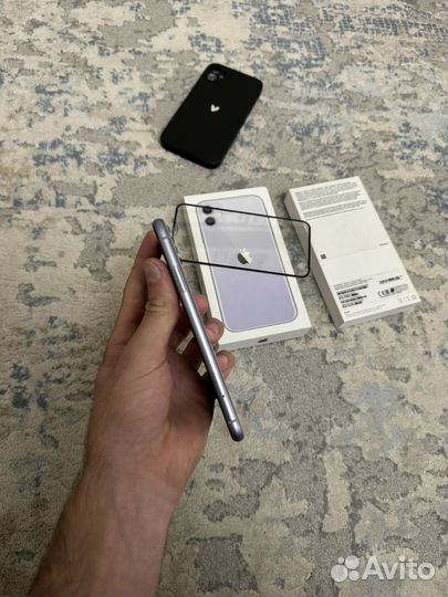 iPhone 11, 128 ГБ