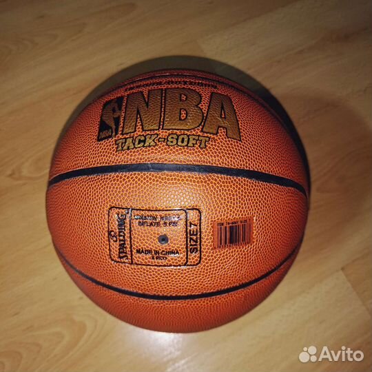 Баскетбольный мяч spalding 7. Новый мяч