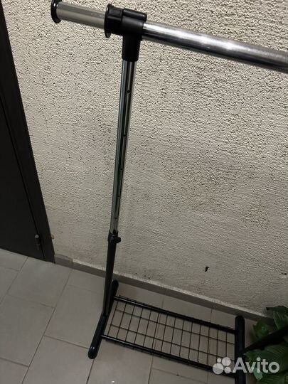 Вешалка для одежды напольная