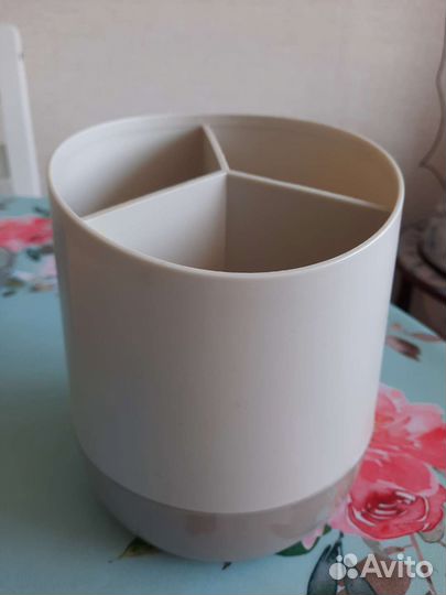 Подставка для столовых приборов