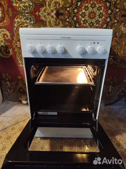 Плита электрическая стеклокерамика